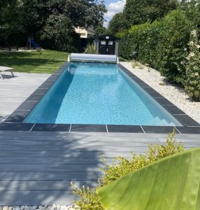 Les tendances actuelles des piscines : écologiques, domotiques et connectées