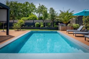 entretenir votre piscine au printemps